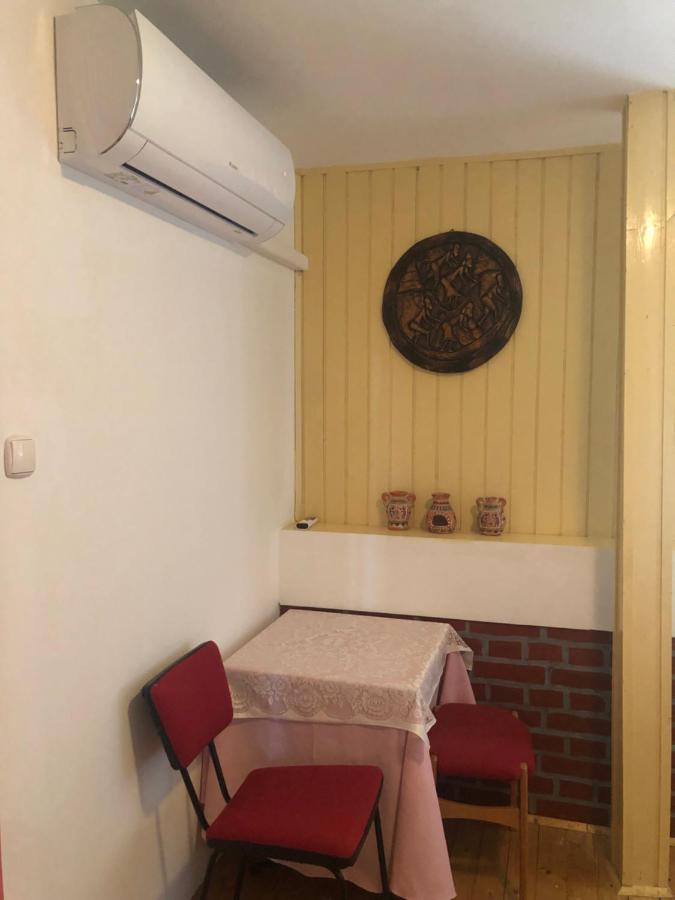 R&B Vendeghaz Apartment Balatonakarattya Bagian luar foto