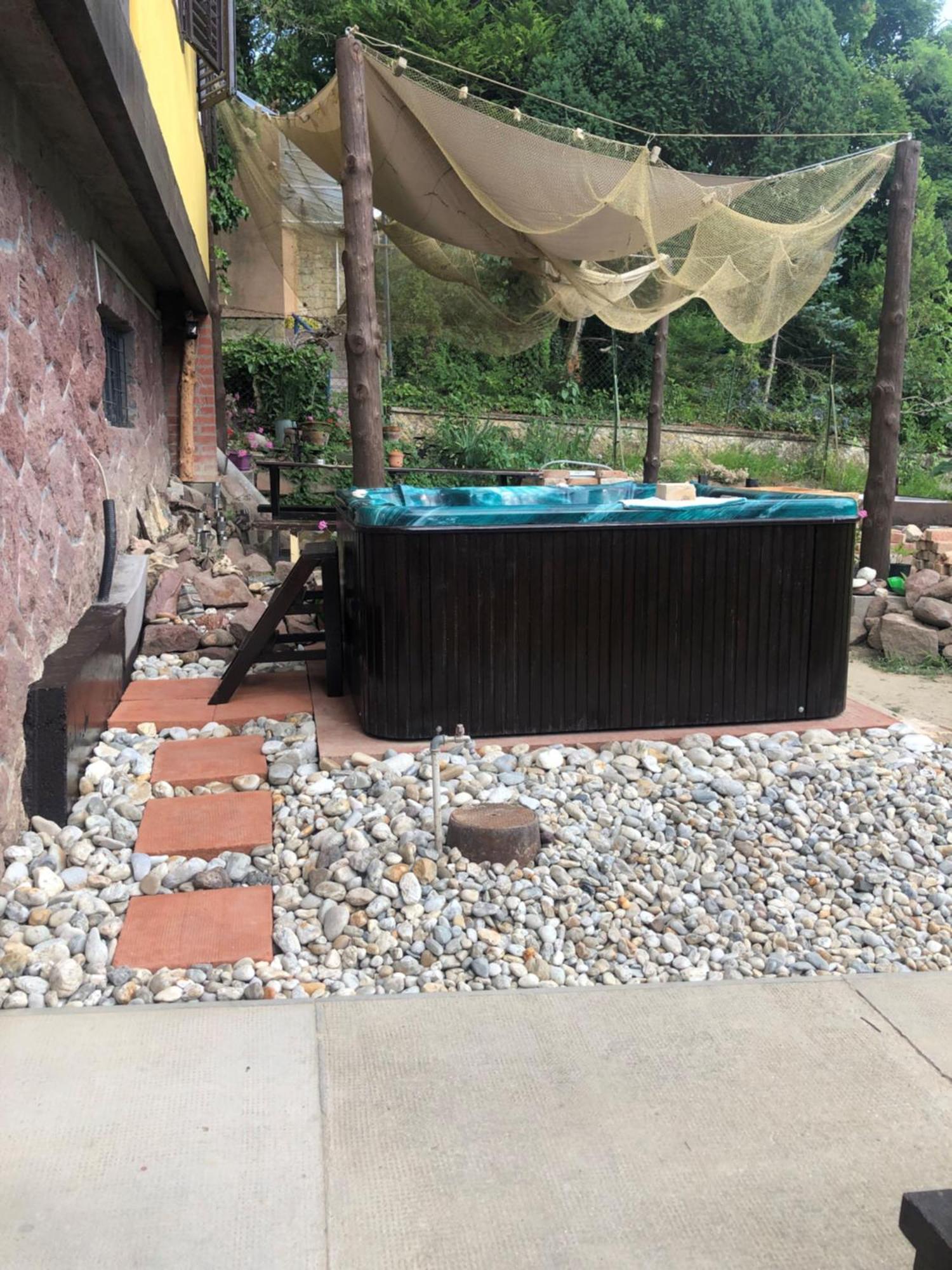 R&B Vendeghaz Apartment Balatonakarattya Bagian luar foto