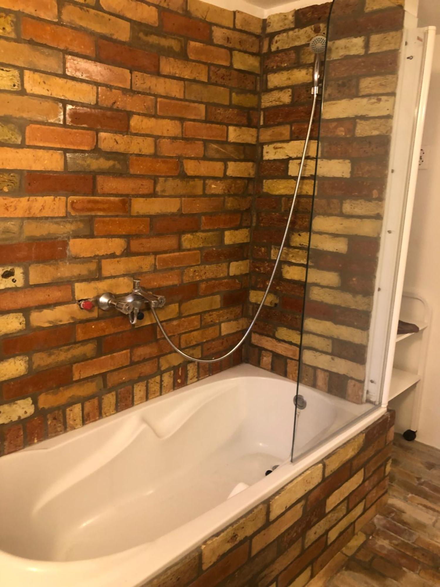 R&B Vendeghaz Apartment Balatonakarattya Bagian luar foto